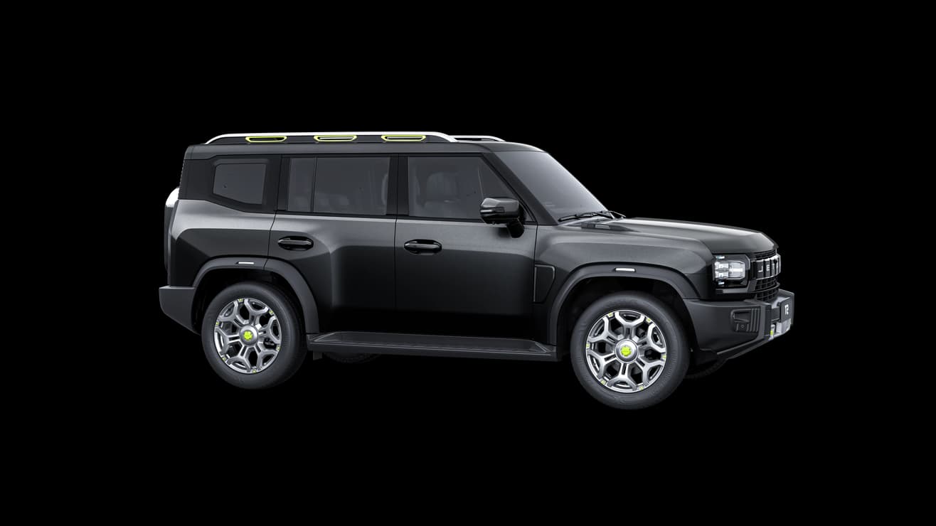 JETOUR T2 in Night Black — view 2