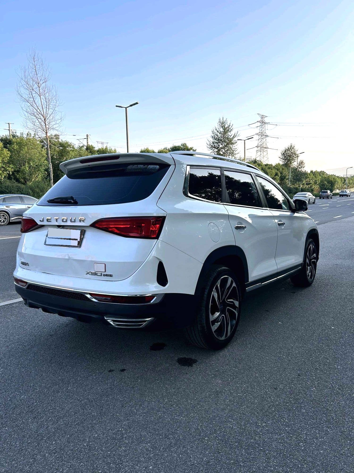 Jetour 2019 X901.5T Premium 6 Seat Manual Block